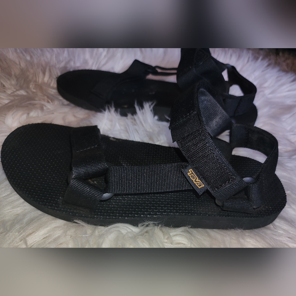 Teva sandal 9 strappy